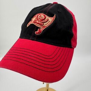 Tampa Bay Buccaneers NFL Cap Hat Red Black Adjustable Baseball Embroidered‎